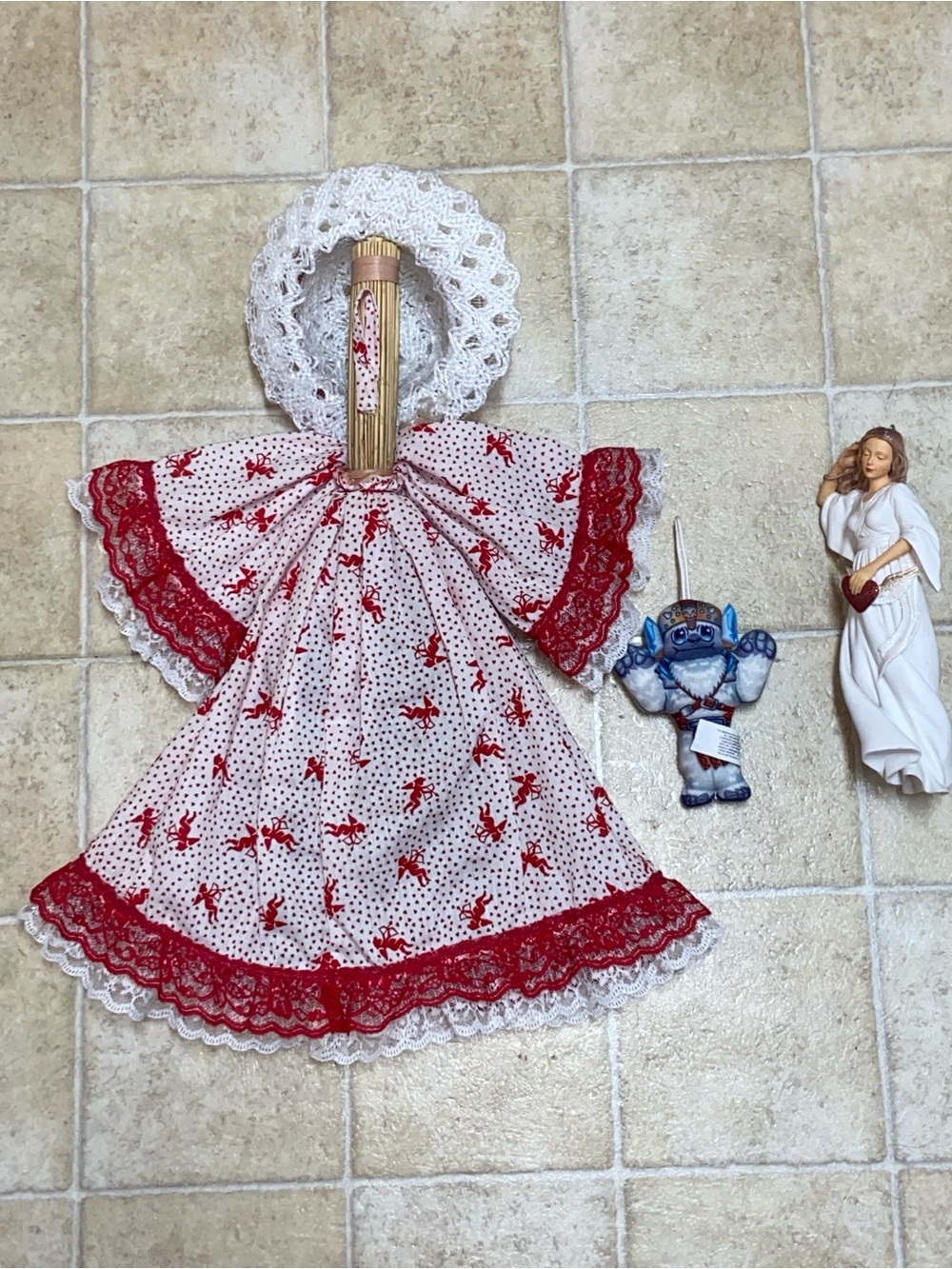 Handmade Red & White Doll Dress with Lace Trim - Kids Toys & Ángel Decor - Picture 3 of 7